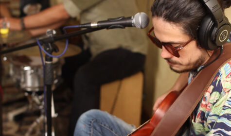 luitoma flores en el pelo estudio de bonni